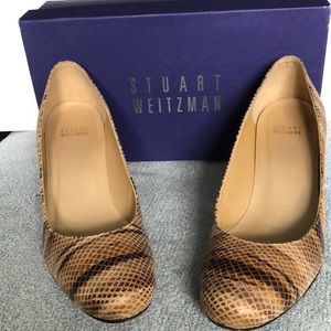 Stuart Weitzman snake pumps